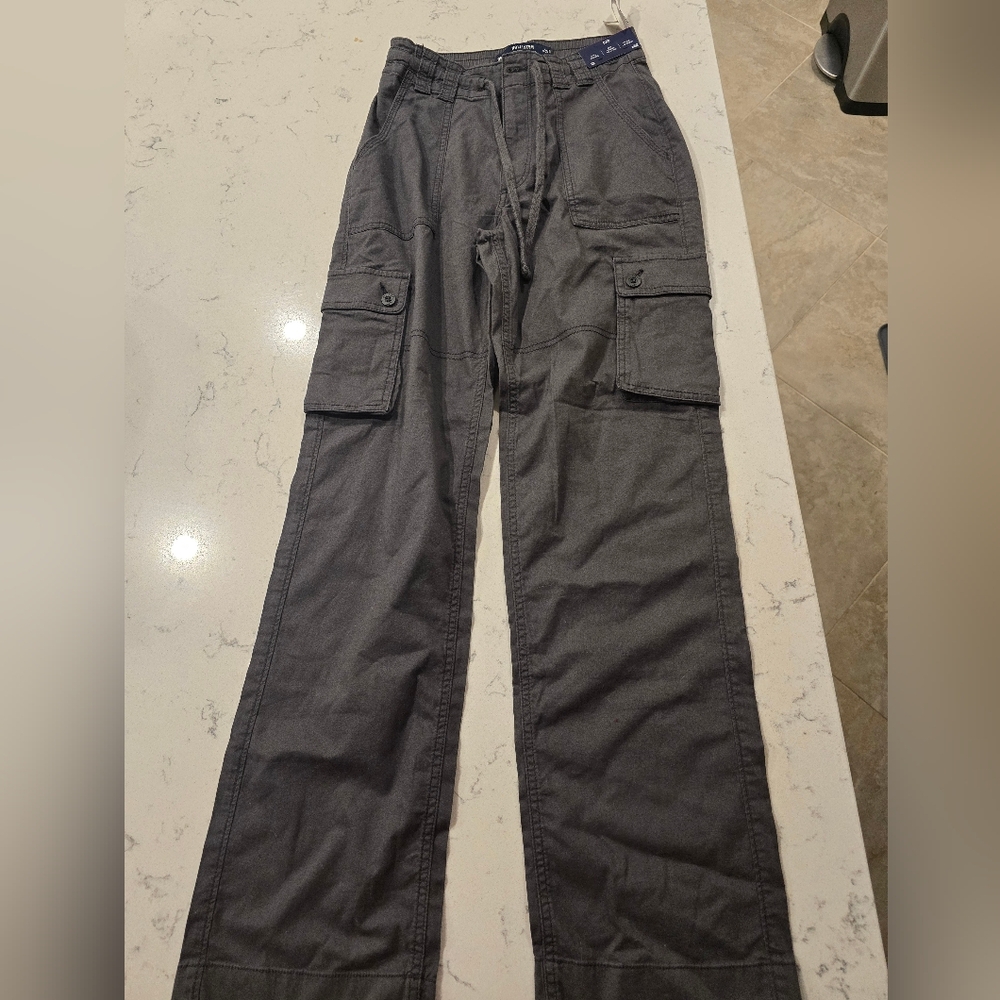 Hollister Pants